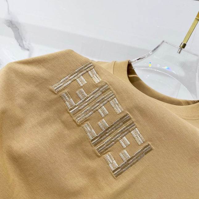 FENDI 26S SHORT SLEEVE T-SHIRT 145