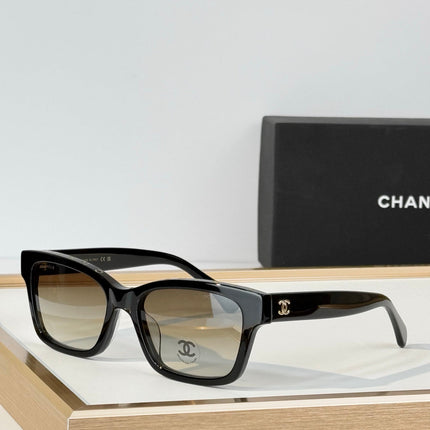 CHANEL 26S ROUNDED SQUARE FRAME IN ACETATE 417058