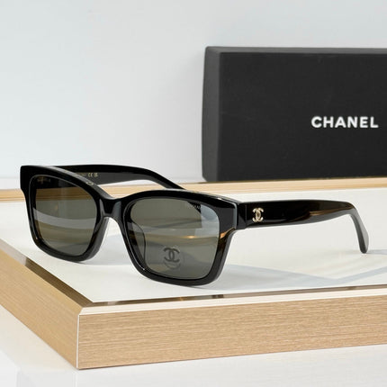 CHANEL 26S ROUNDED SQUARE FRAME IN ACETATE 417058