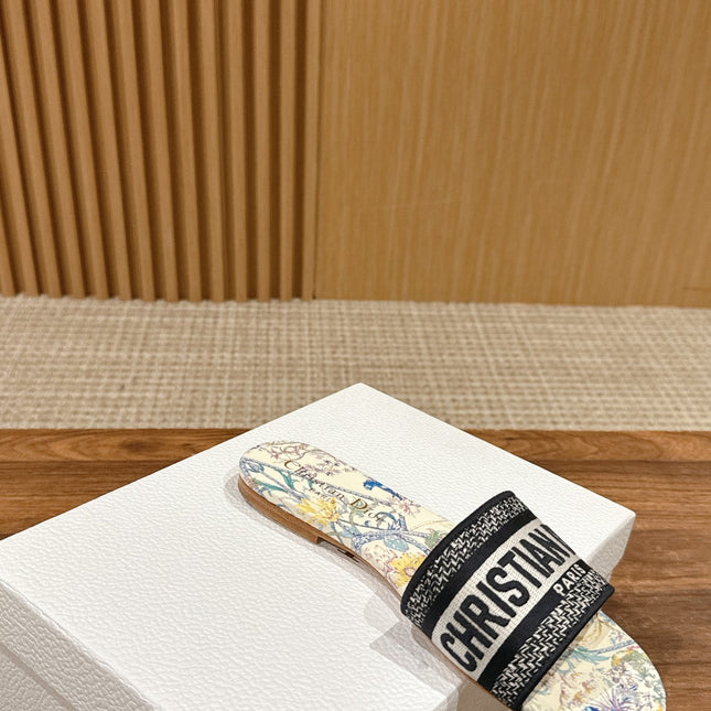 DIOR 26S SLIDE SANDALS IN MULTICOLOR FLORAL MAP PRINT LOGO STRAP