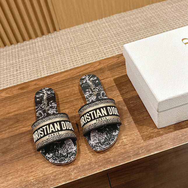DIOR 26S SLIDE SANDALS IN BLACK TOILE DE JOUY LOGO
