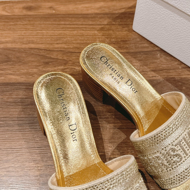 DIOR 26S D-CLUB EMBROIDERED HEELED SLIDES IN GOLD