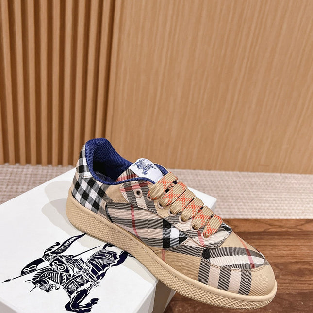 BURBERRY 26S SNEAKERS IN BEIGE FABRIC PLAID