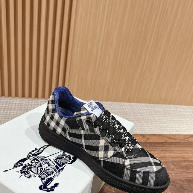 BURBERRY 26S SNEAKERS IN BLACK FABRIC PLAID