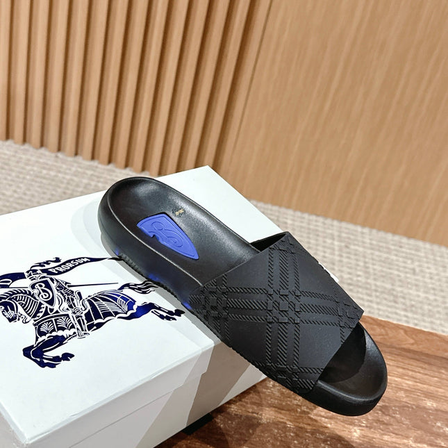 BURBERRY 26S SLIDE SANDALS IN BLACK CALFSKIN