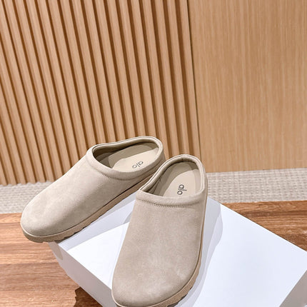 ALO 25S MULE IN SOFT BEIGE SUEDE