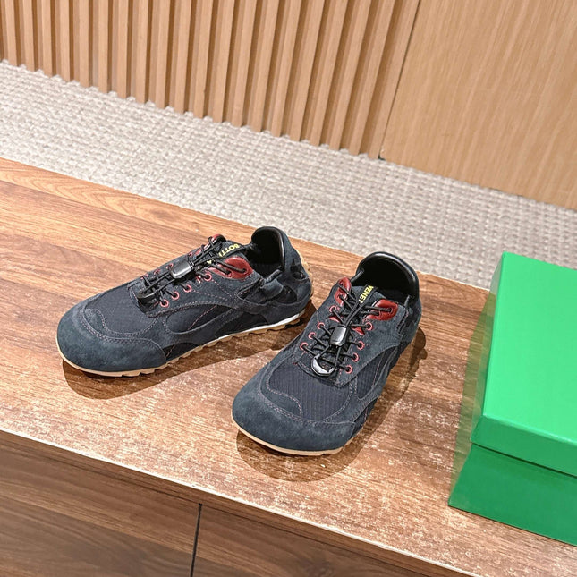 BOTTEGA VENETA 26S SNEAKERS IN DARK BLUE GREY SUEDE AND MESH FABRIC