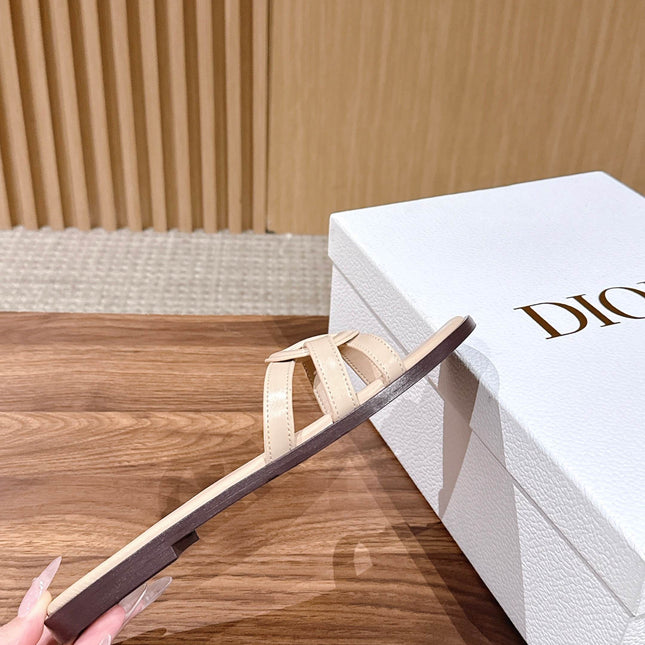 DIOR 26S SLIDE SANDALS IN BEIGE CLUB WOVEN CALFSKIN