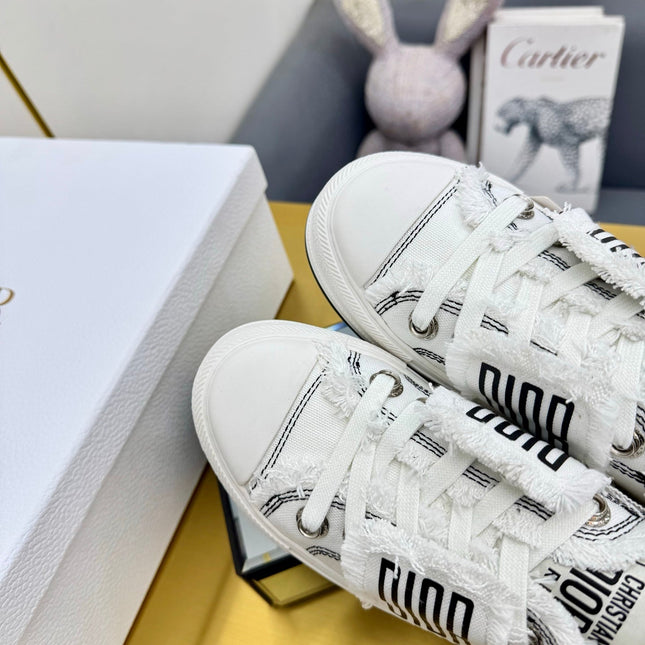 DIOR 26S LOW-TOP PLATFORM SNEAKER 50MM IN WHITE CANVAS