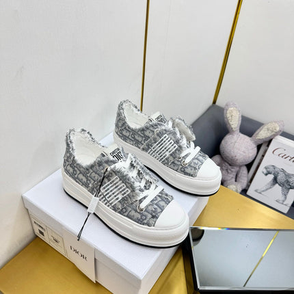 DIOR 26S LOW-TOP PLATFORM SNEAKER 50MM IN GREY AND WHITE OBLIQUE CANVAS