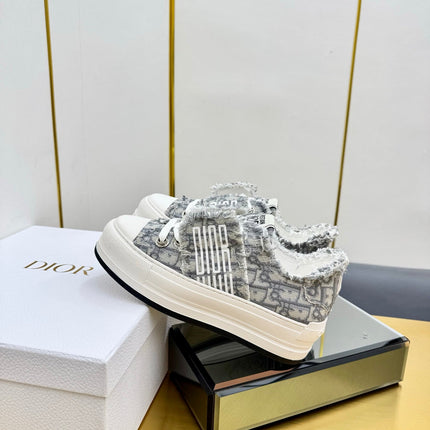 DIOR 26S LOW-TOP PLATFORM SNEAKER 50MM IN GREY AND WHITE OBLIQUE CANVAS