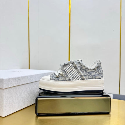 DIOR 26S LOW-TOP PLATFORM SNEAKER 50MM IN GREY AND WHITE OBLIQUE CANVAS