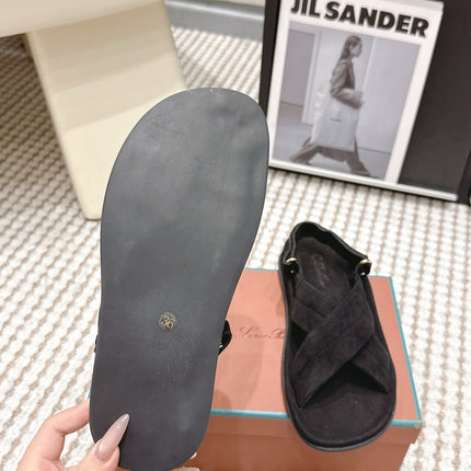 LP 26S CROSS-STRAP SANDALS IN BLACK SUEDE