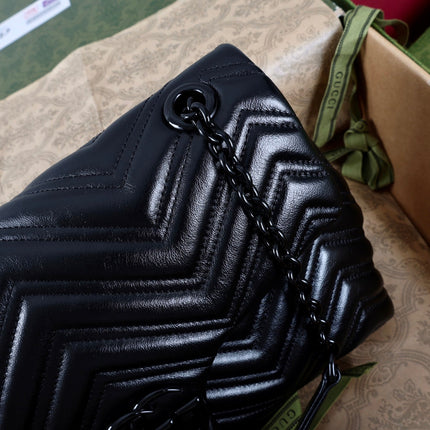 GUCCI 26S SHOULDER BAG 31 IN BLACK CALFSKIN QUILTED PATTERN