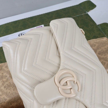 GUCCI 26S SHOULDER BAG 31 IN WHITE CALFSKIN QUILTED PATTERN