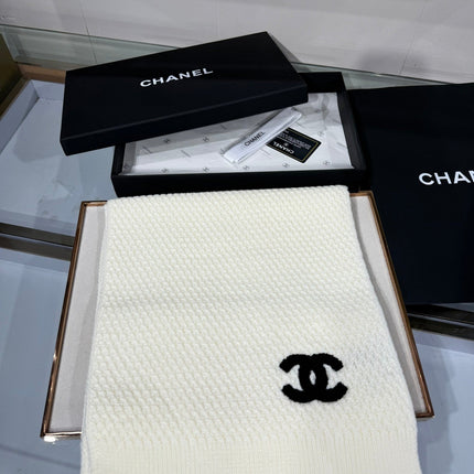 CHANEL 25S SCARF 175 CM IN  WOOL CASHMERE 943086