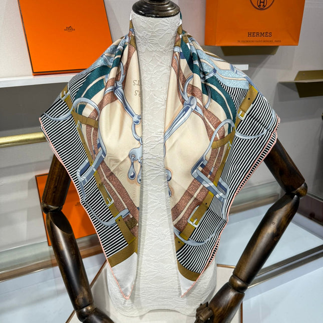 HERMES 26S SCARF 90 IN SILK 307102