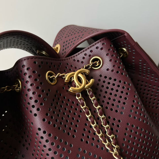 CHANEL 26S HOBO BAG MEDIUM 30 IN BURGUNDY RED PERFORATED CALFSKIN GOLD HARDWARE