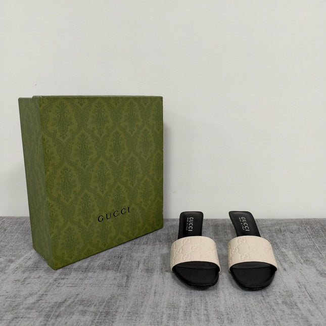 GUCCI 26S MULE SANDALS 55MM IN IVORY WHITE CALFSKIN GG EMBOSSED