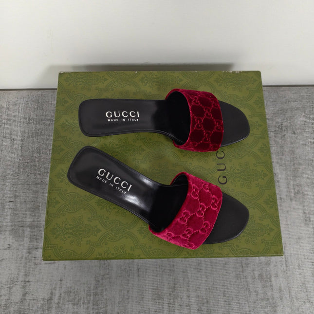 GUCCI 26S MULE SANDALS 55MM IN DARK RED VELVET GG EMBOSSED