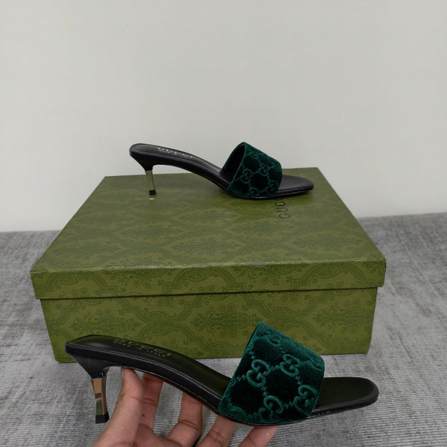 GUCCI 26S MULE SANDALS 55MM IN DARK GREEN VELVET GG EMBOSSED