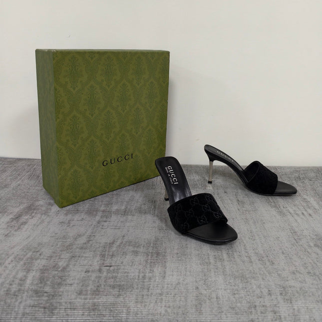GUCCI 26S MULE SANDALS 85MM IN BLACK VELVET GG EMBOSSED