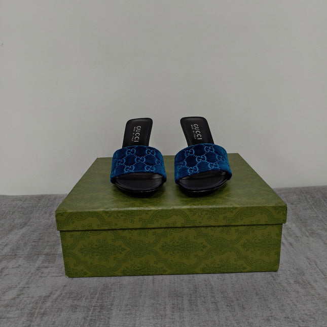 GUCCI 26S MULE SANDALS 85MM IN ROYAL BLUE VELVET GG EMBOSSED