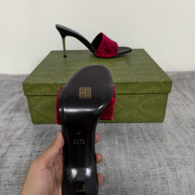 GUCCI 26S MULE SANDALS 110MM IN BURGUNDY RED VELVET GG EMBOSSED