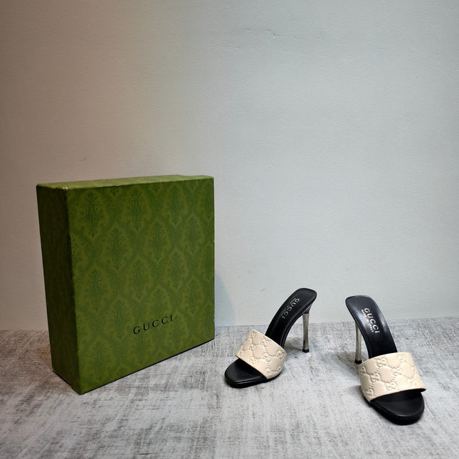 GUCCI 26S MULE SANDALS 110MM IN WHITE CALFSKIN GG EMBOSSED