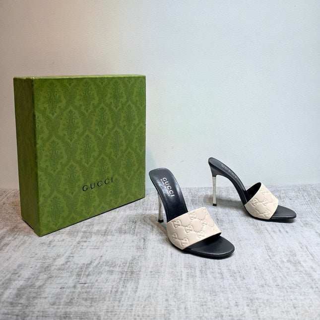 GUCCI 26S MULE SANDALS 110MM IN WHITE CALFSKIN GG EMBOSSED