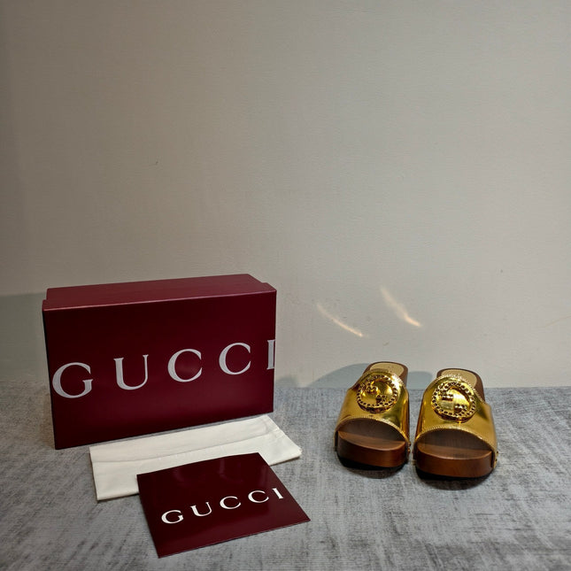 GUCCI 26S PLATFORM MULES IN GOLD CALFSKIN GOLD HARDWARE