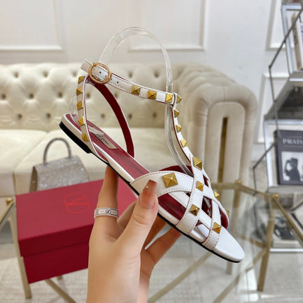 VALENTINO 26S SANDALS IN WHITE CALFSKIN WITH STUD-EMBELLISHED