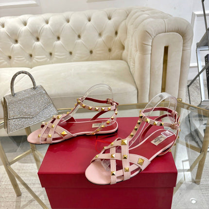 VALENTINO 26S SANDALS IN NUDE PINK CALFSKIN WITH STUD-EMBELLISHED