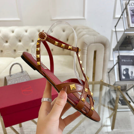 VALENTINO 26S SANDALS IN BROWN CALFSKIN WITH STUD-EMBELLISHED