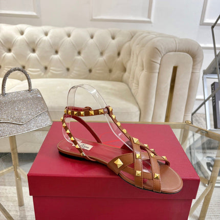 VALENTINO 26S SANDALS IN BROWN CALFSKIN WITH STUD-EMBELLISHED