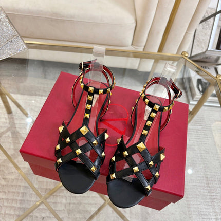 VALENTINO 26S SANDALS IN BLACK CALFSKIN WITH STUD-EMBELLISHED