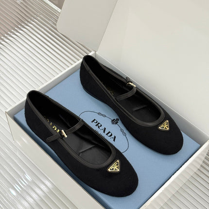 PRADA 26S MARY JANE  FLATS IN BLACK FELTED FABRIC