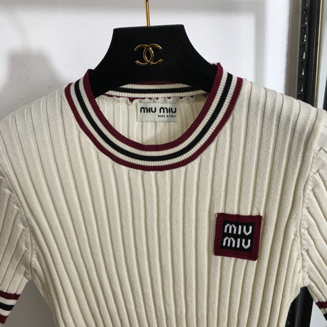 MIUMIU SHORT-SLEEVE KNIT TOP STYLE 296