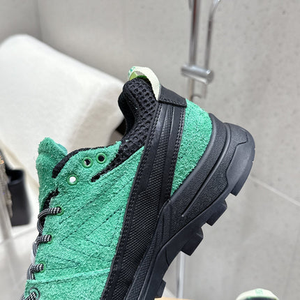 ALO 25S SALOMON AERO GLIDE 3 IN BLACK AND GREEN SUEDE