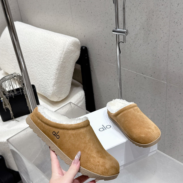 ALO 25S BIRKENSTOCK CLOGS IN BROWN SUEDE AND WHITE WOOL