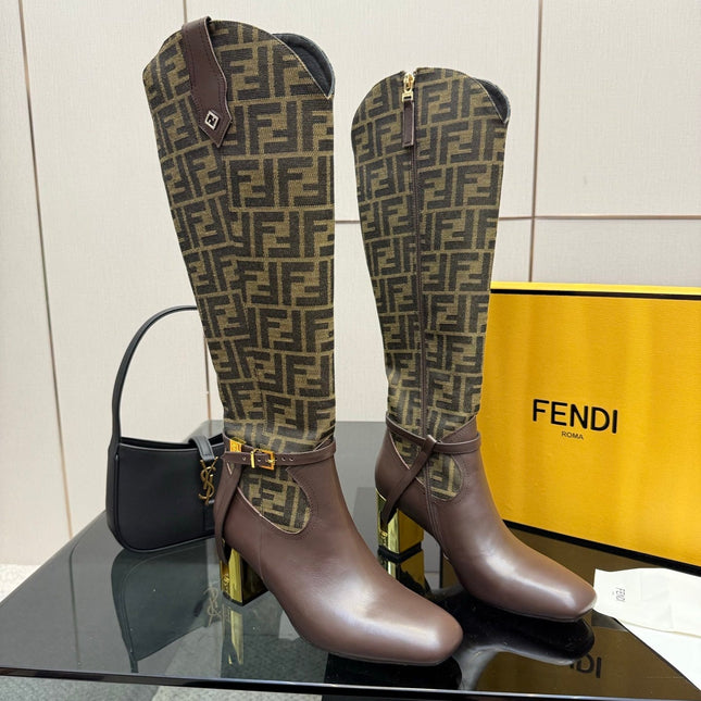 FENDI 25S KNEE-HIGH BOOTS 50 MM IN DARK BROWN CALFSKIN AND FABRIC PRINT LOGO