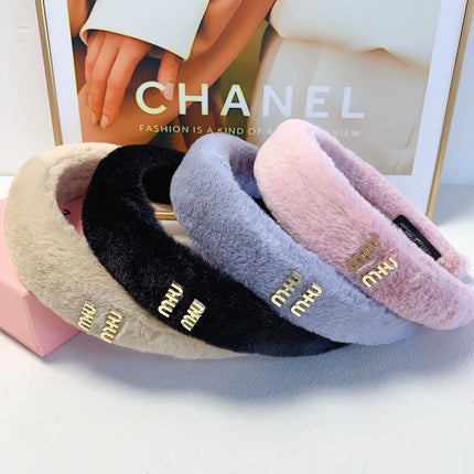 HEAD BAND IN LAVENDER GRAY RABBIT FUR