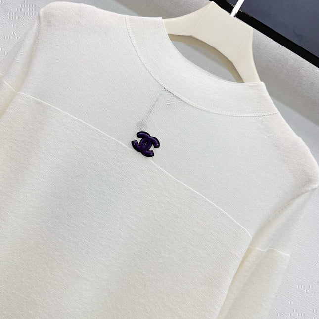 CHANEL 25S LIGHTWEIGHT KNIT SWEATER 607