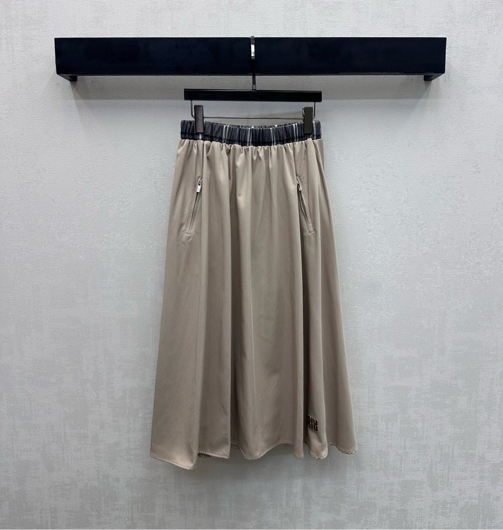 MIUMIU 26S BLAZER AND SKIRT SET 984