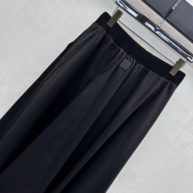 LOEWE 26S PLEATED MIDI SKIRT 495