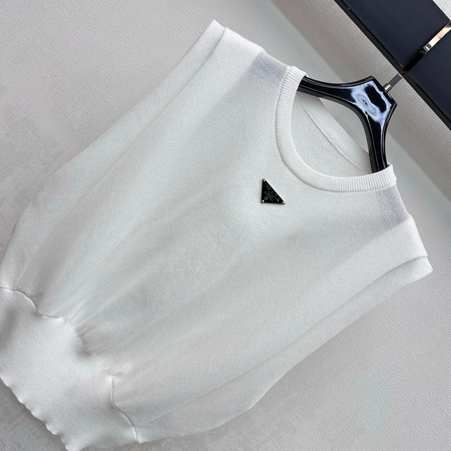 PRADA 26S SLEEVELESS SWEATER STYLE 923