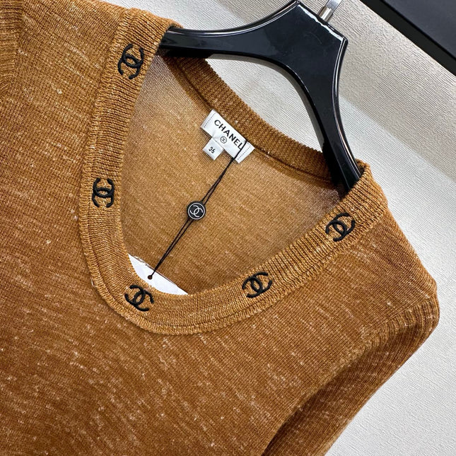 CHANEL 26S LONG-SLEEVE KNIT TOP 1382