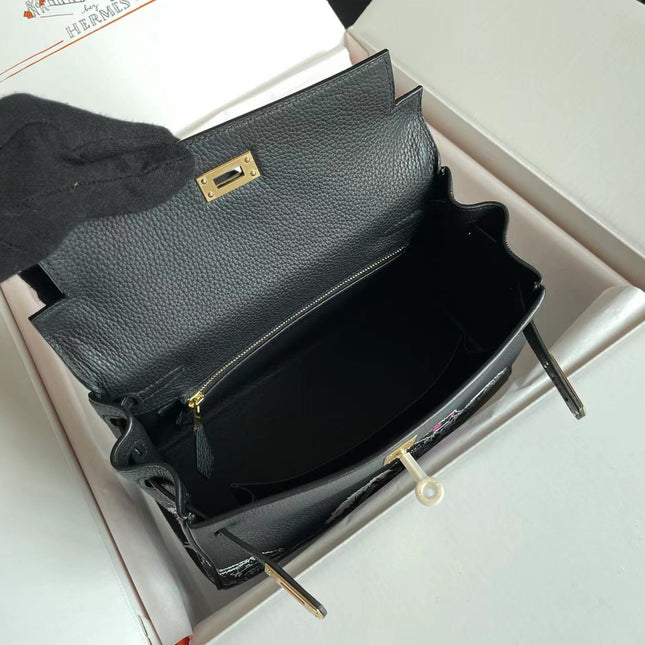 BIRKIN 25 BAG IN BLACK CALFSKIN WITH WHITE STICKER