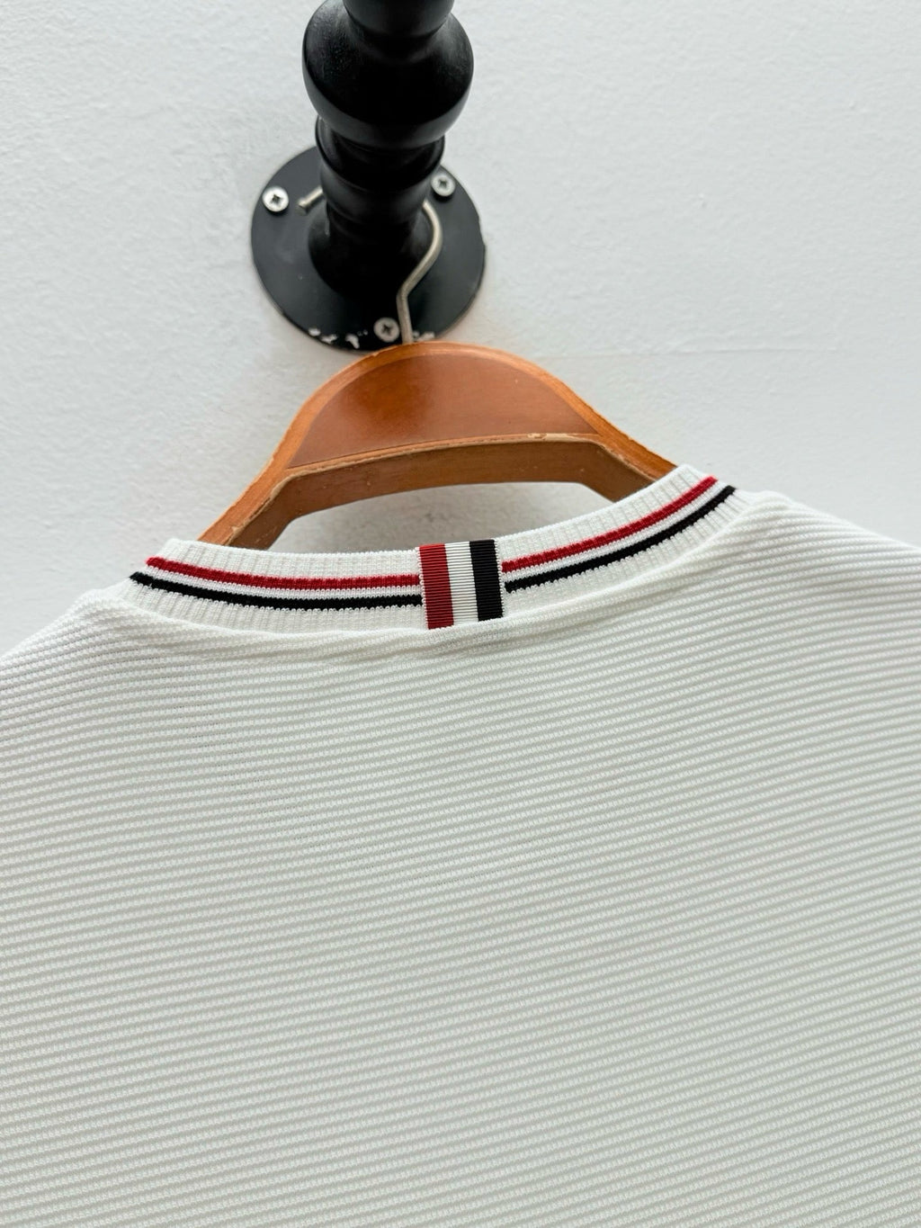THOM 26S CREW NECK T-SHIRT STYLE 203