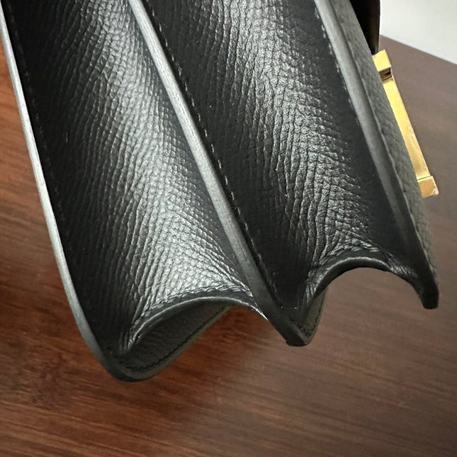 CONSTANCE 18 BLACK EPSOM GOLD HARDWARE